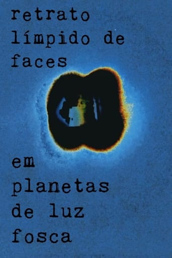 Retrato límpido de faces em planetas de luz fosca