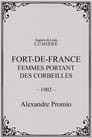 Fort-de-France : femmes portant des corbeilles