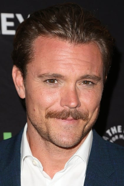 Clayne Crawford