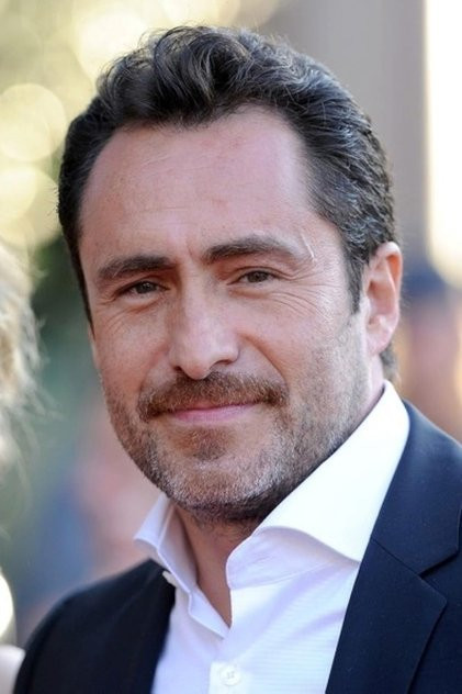 Demián Bichir
